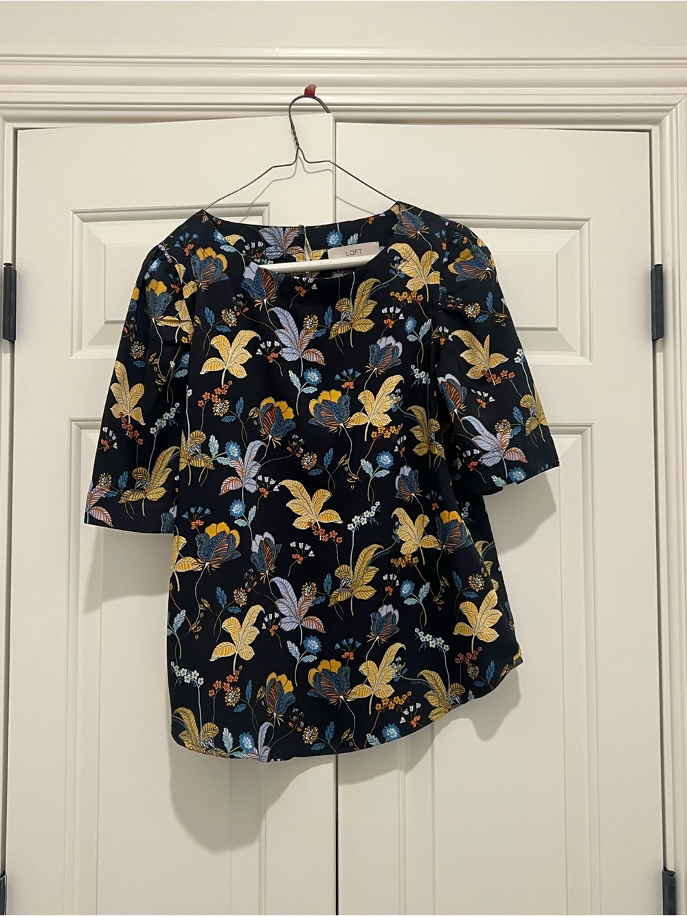 LOFT Black Floral Elbow-Length Sleeve Blouse